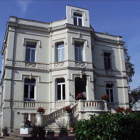 مبيت وإفطار Les Rosiers Domaine De L'Oie Rouge المظهر الخارجي الصورة